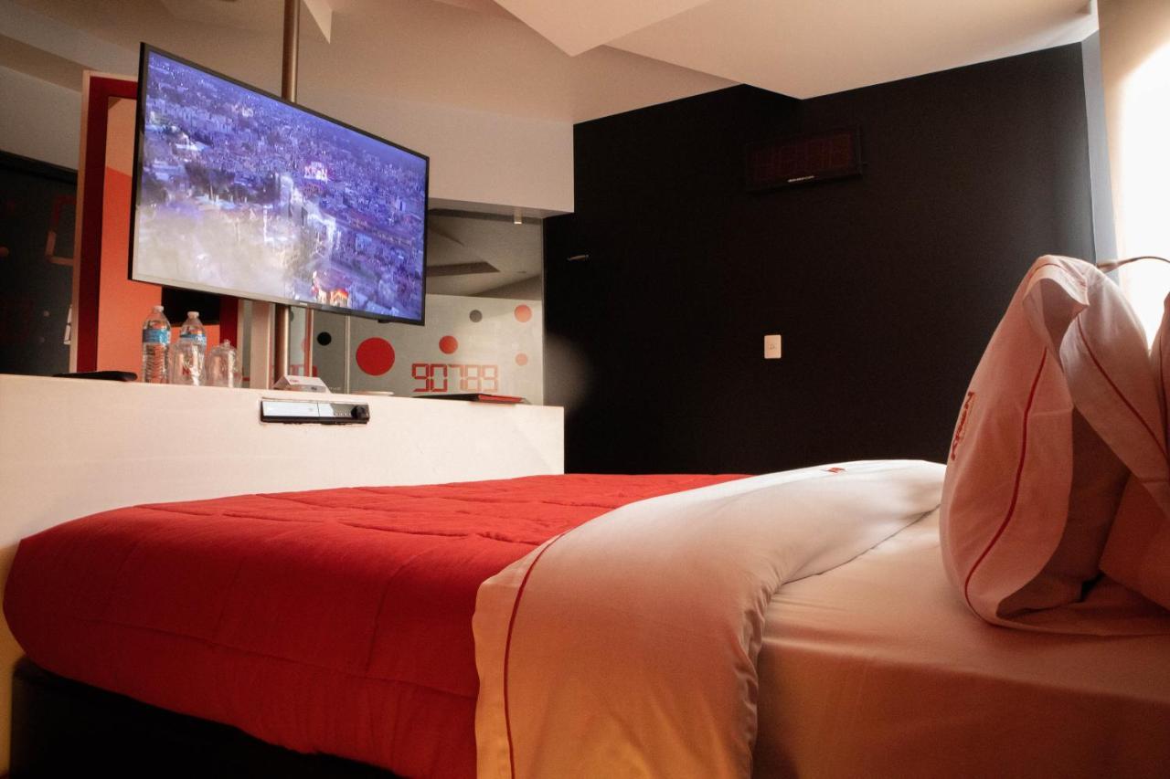 Love Hotel Kron Mexico by Eksteriør bilde
